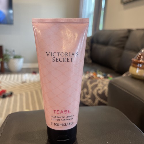 VICTORIA'S SECRET TEASE SCENTED FRAGRANCE BODY LOTION 3.4 OZ NEW & SEALED - 第 2/3 張圖片