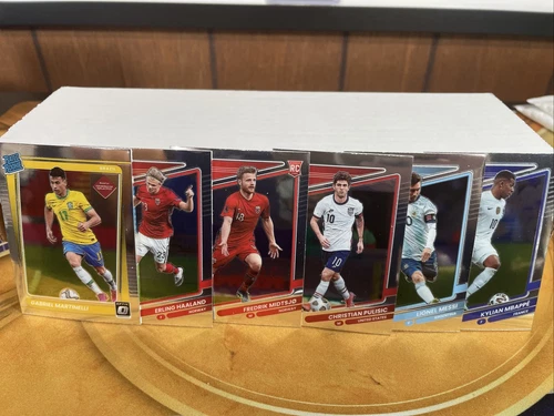 2021/22 Donruss Soccer Road to Qatar (2) Complete Sets Set #1-200 PAPER & OPTIC