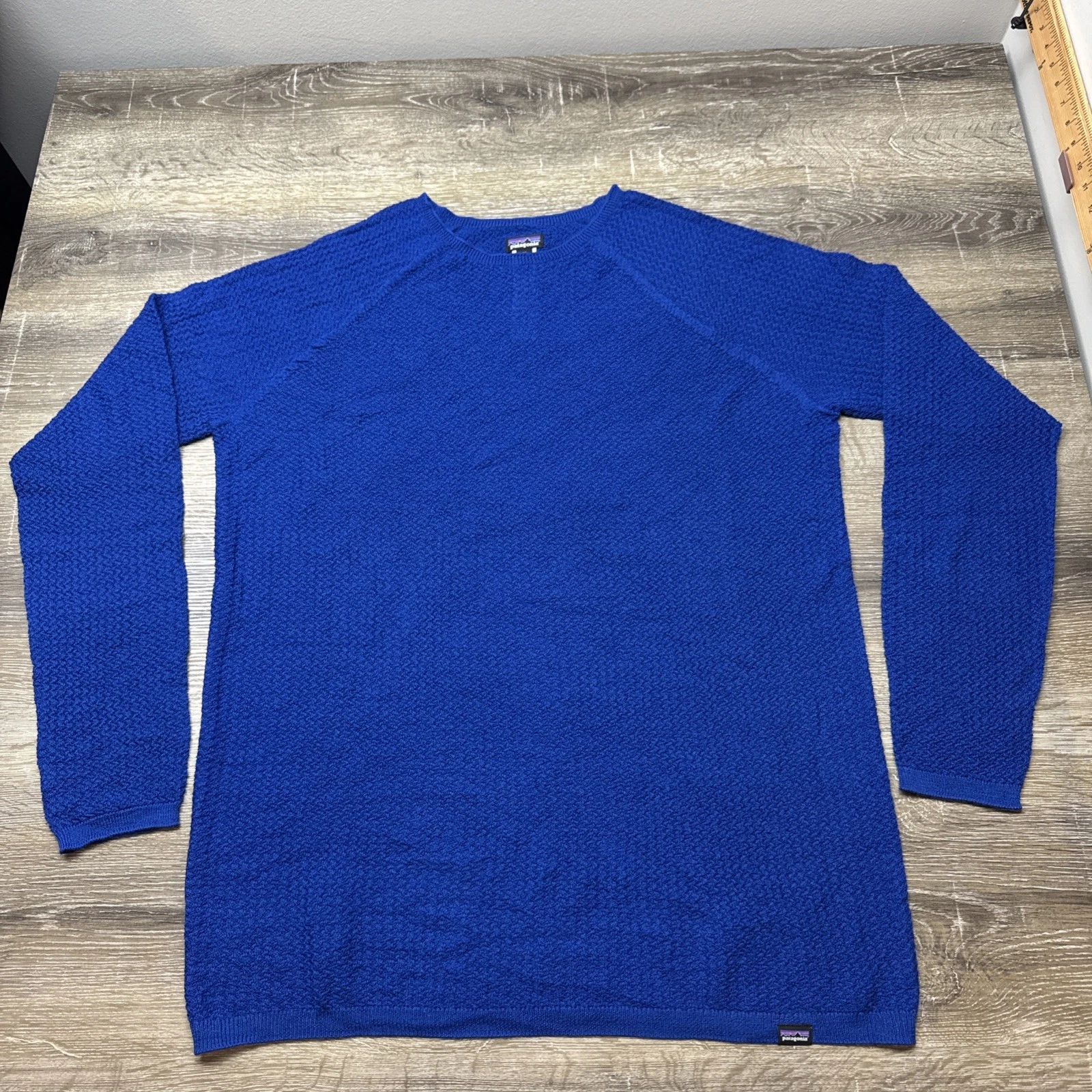 Patagonia Capilene Air Crew Long Sleeve Base Layer Merino Wool Men’s 2XL Blue
Opens in a new window