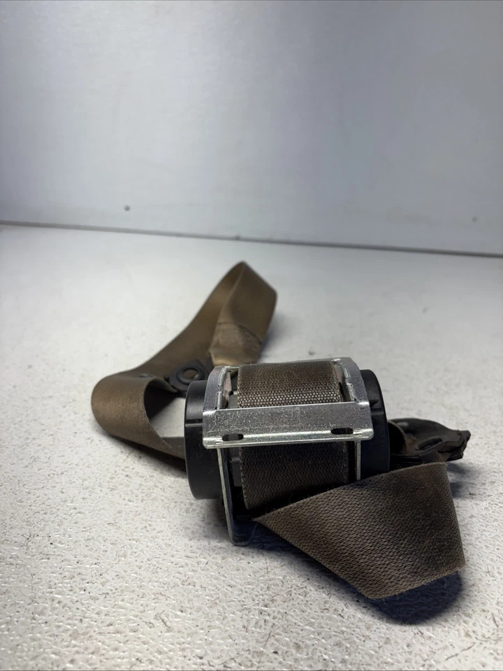 Actuador de cinturón de seguridad delantero derecho OEM 2009 10 2011 Mercedes-Benz ML350 A2518607185 Foto 4 de 4