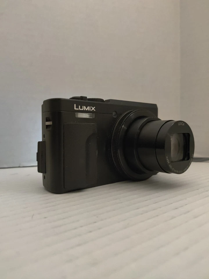 Panasonic LUMIX DC-ZS70 / DC-TZ90 20.3MP Digital Camera - Black - Image 2 of 4