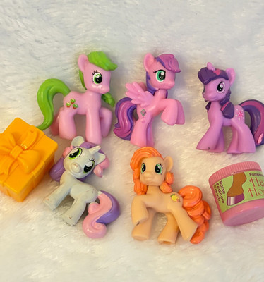 My Little Pony Figure Mini Lot Peachy Pie Sky Wishes Sweet cupcake Sweetie Belle