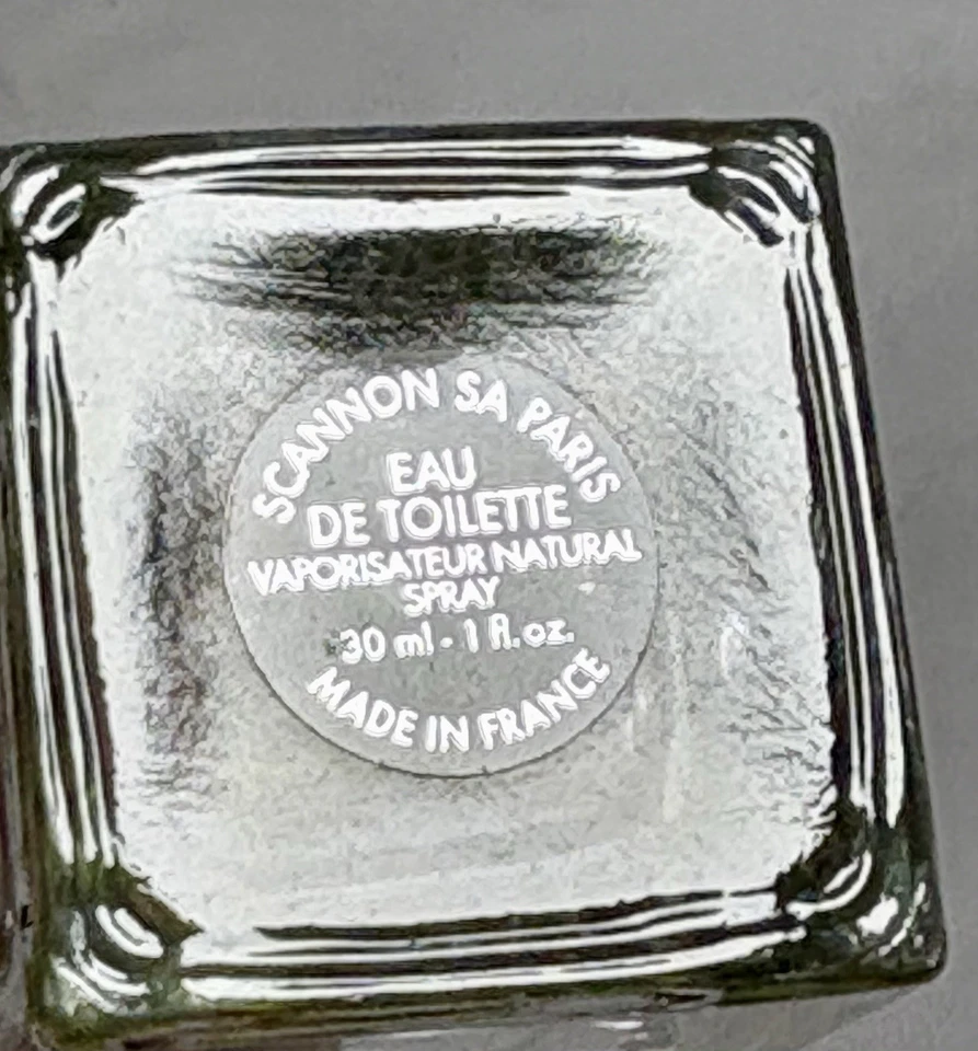 Eau De Toilette Spray DE COLECCIÓN GUCCI ENVY Mujer 1 oz/30 ml DESCONTINUADO - VER RELLENO Foto 4 de 4