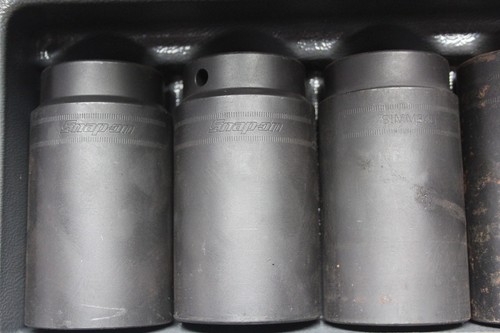 SNAP-ON TOOLS 8 pc 1/2" Drive 6-Point Metric Deep Impact Socket Set 26 & 29-36MM - Picture 8 of 9