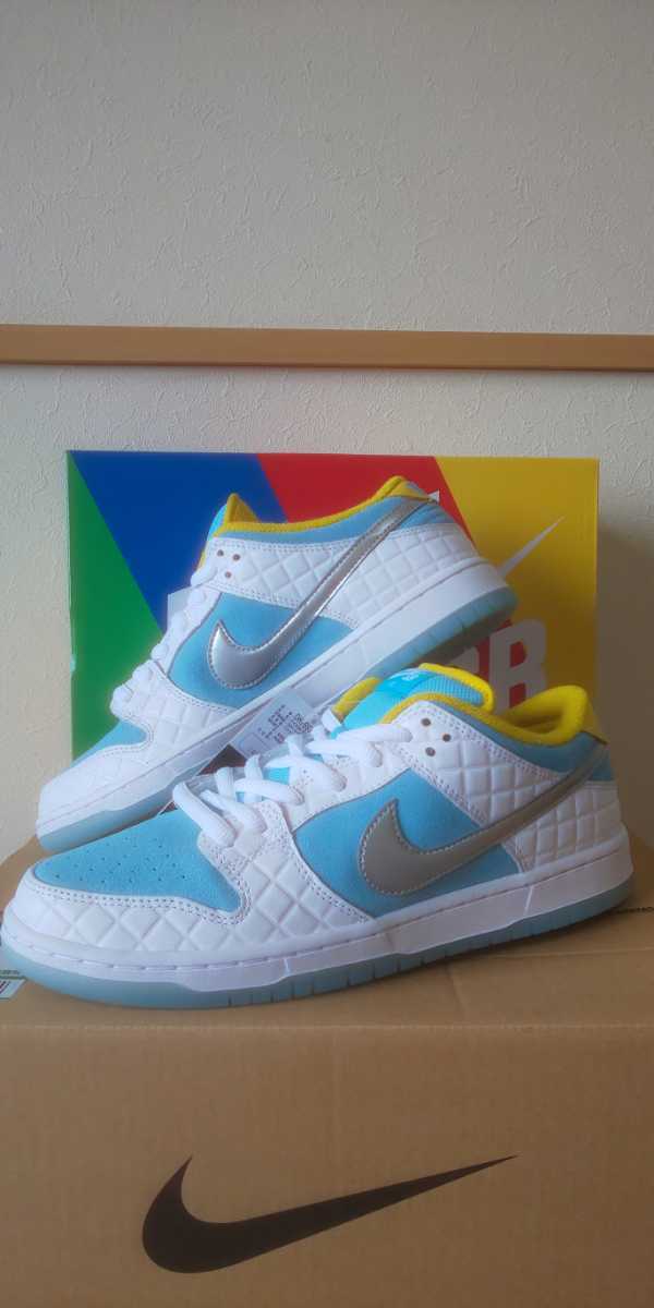 NIKE Men 9.5US Ftc Sb Dunk Low Qs Very Limited Release   Public Bath D By Snkrs