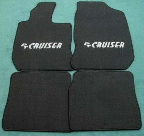 Tapis de sol en velours pour Chrysler PT Cruiser : protégez votre moquette de l'usure