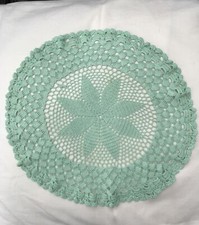 Vintage handgehäkeltes Baumwollsatin Garn rund Deckchen Tisch Mittelstück 26 cm