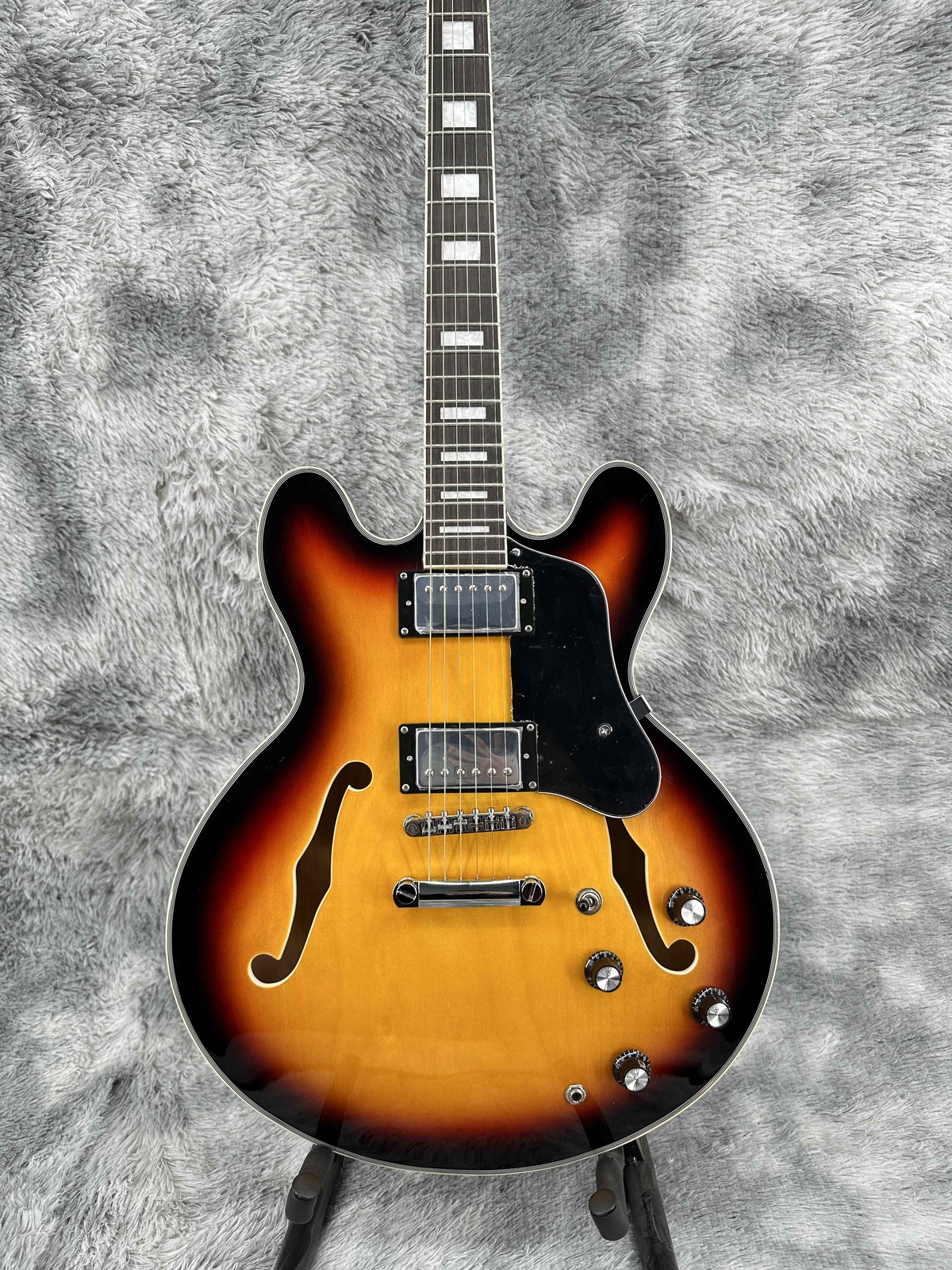 ES-335 3TS Semi-Hollow Electric Guitar with Chrome Hardware & HH Pickups - Presale