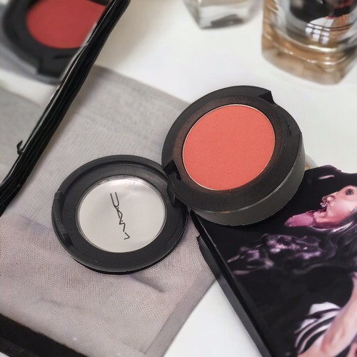 M•A•C Pro Palette Single Eye Shadow Compact in “Coral Reef” 0.05 Oz. NWOB RARE - Picture 7 of 15