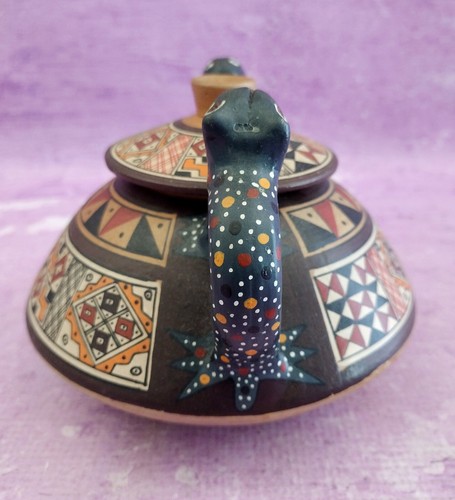 Peruvian Pottery Covered Bowl Folk Art Black Jaguar Handles Hand Painted Peru - Picture 5 of 12