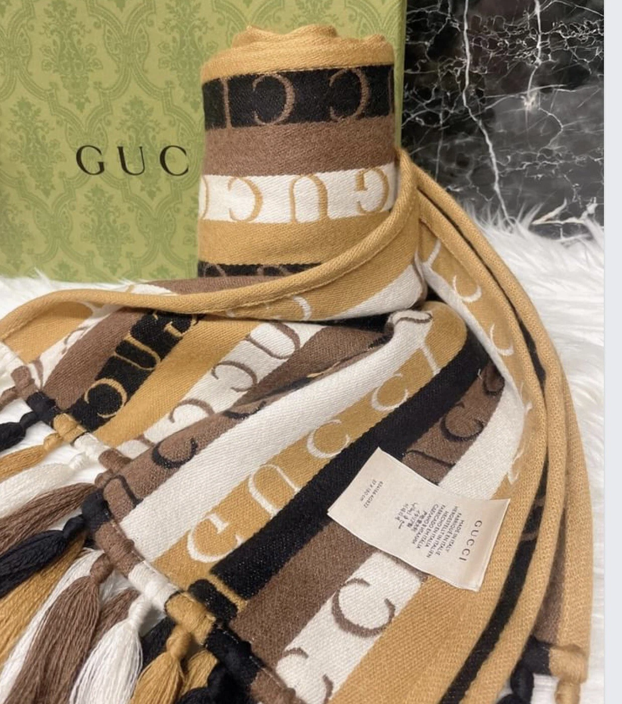 Neuf avec étiquettes écharpe unisexe Gucci 634166 rayures en bois frange mode laine logo GG écharpe