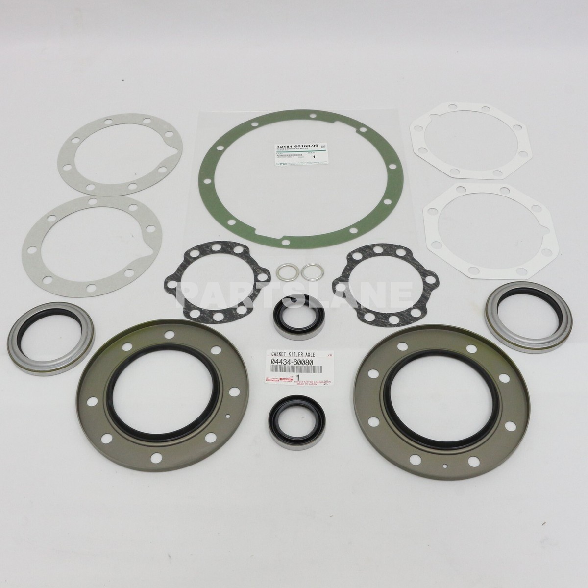Toyota Land Cruiser FZJ71 OEM Front Axle Overhaul Gasket Kit 04434