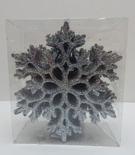 20 Glitter Ornaments Snowflakes 4 In Plastic Flat Non-Lit Wal-Mart w/Box SILVER