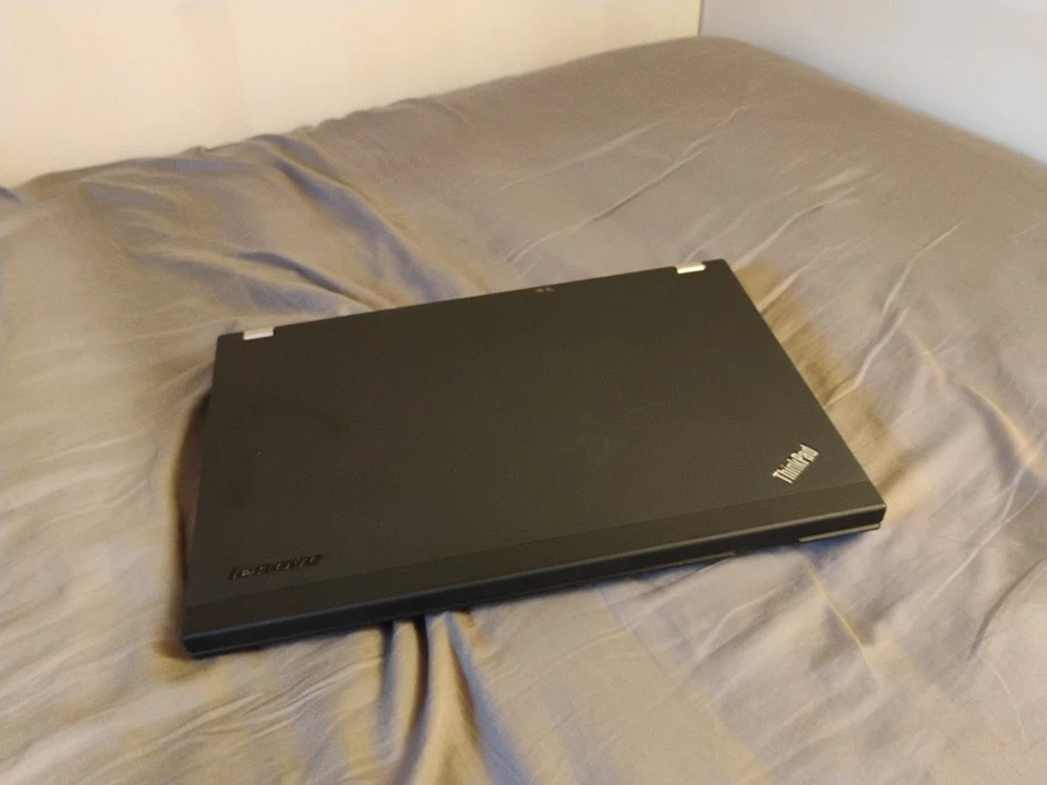 Lenovo ThinkPad X230 · i5-3320M · 16GB · 500GB, foto 2 di 5