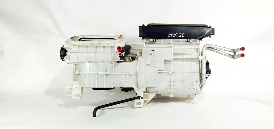 Б/у передний сердечник испарителя подходит для: 2009 Lexus gx470 класса C - Изображение 3 из 4