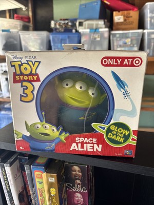 Disney Toy Story Smiling Space Alien Glow in the Dark Figure Thinkway Toys NIB