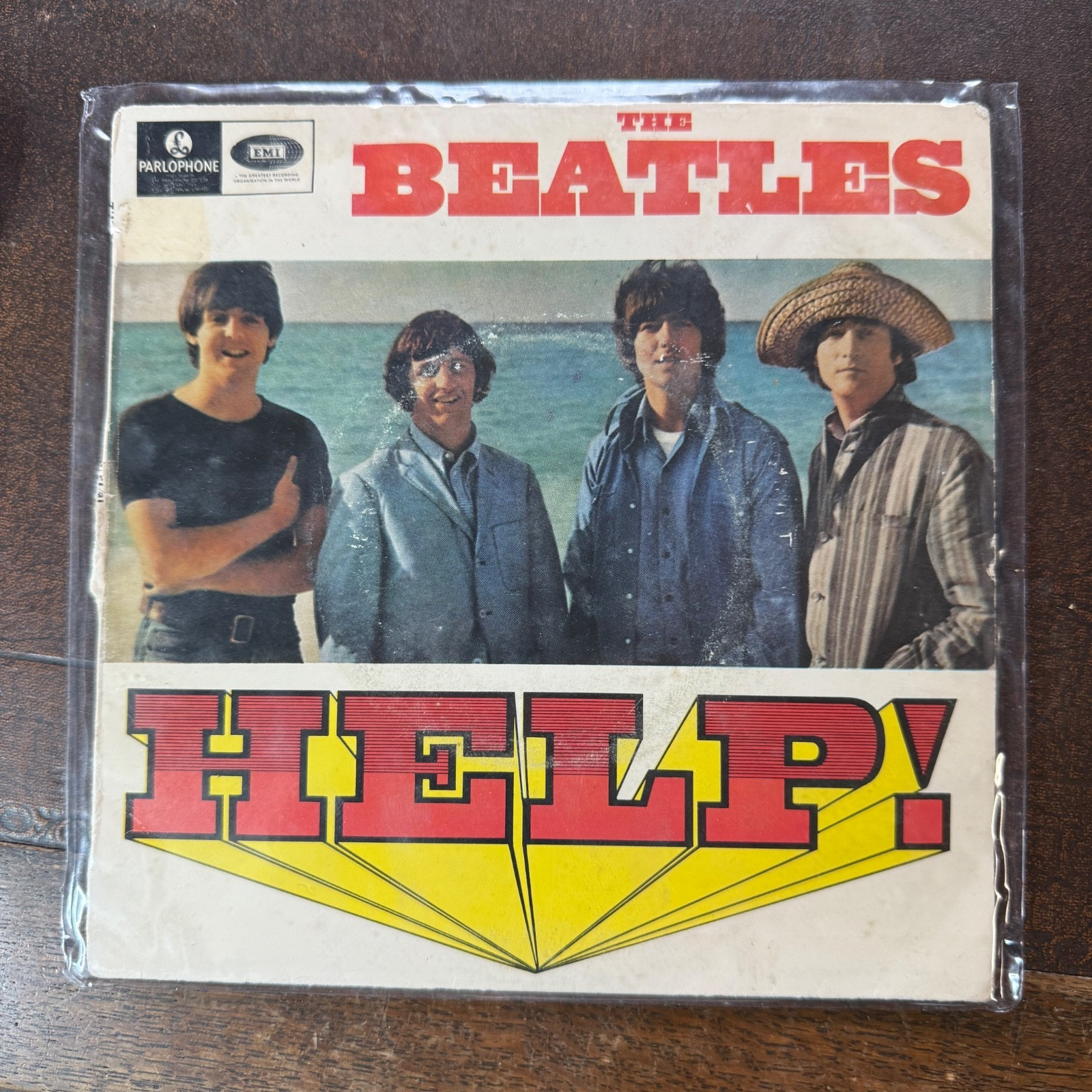 VINTAGE BEATLES EP HELP
