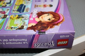 Lego (41125) Friends,  Horse Vet Trailor, New in factory sealed Box