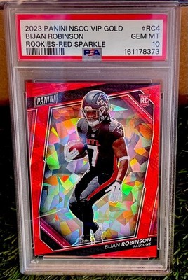 2023 Panini NSCC VIP GOLD Bijan Robinson, Rookies Red Sparkle Psa 10