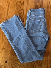Levi's Women's 725 High Rise Bootcut Jeans - Size 27