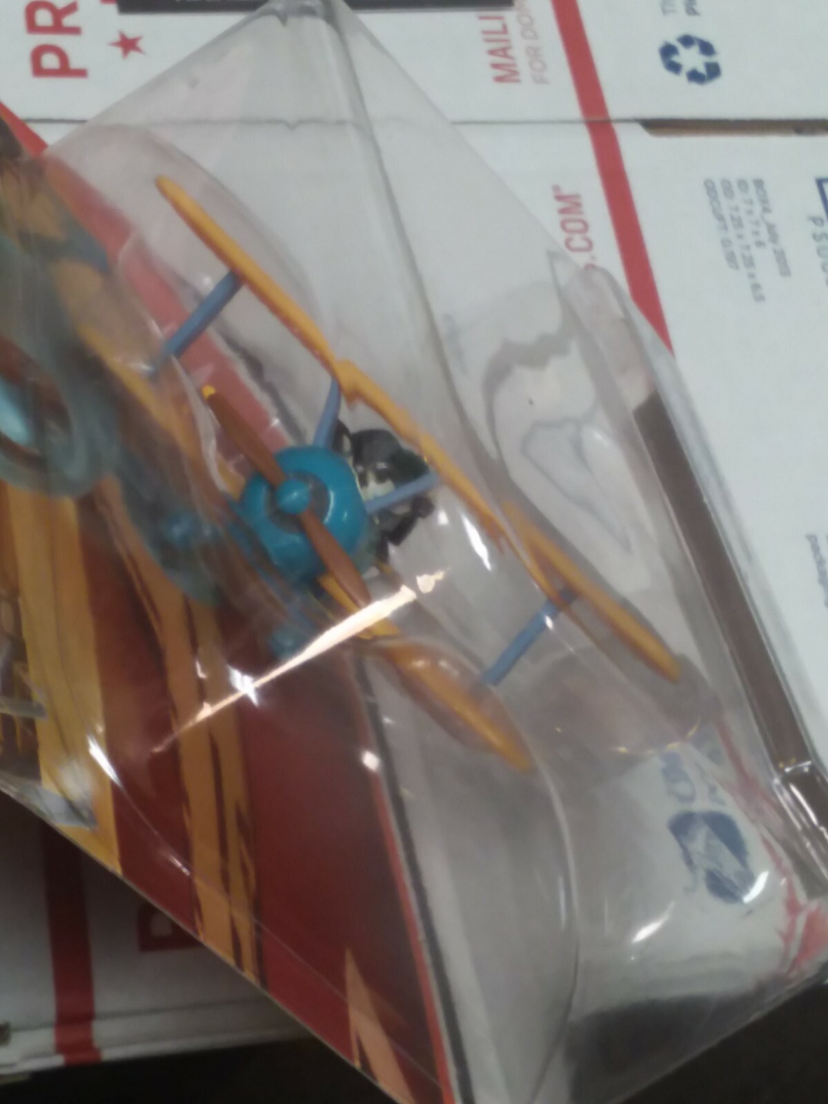 Disney Planes Diecast - 2014 - Grand Fusel Lodge Bessie C. Flywell - Picture 5 of 7