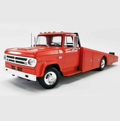 ACME - 1/18 Scale - A1801900 1970 DODGE D-300 RAMP TRUCK Burnt Orange - Dieca...