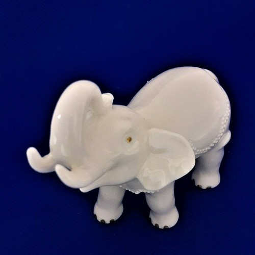 Lenox Elephant Figurine - Picture 3 of 6