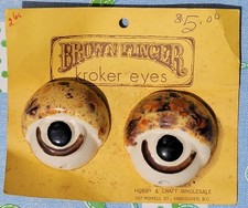 Vintage Brownfinger Kroker Eyes Hobby and Craft Macrame Ceramic Frog Eyes