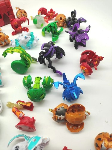 Bakugan Lot 59 Figurines Geogan Rising Dragonoid Grand Dragon Lot Mixte - Photo 8/11