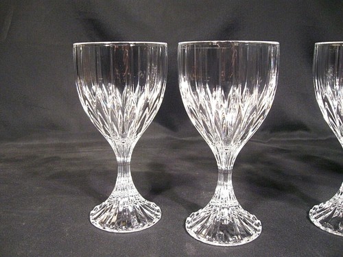 Mikasa Park Lane Water Glasses Set of 4 - Picture 4 of 10