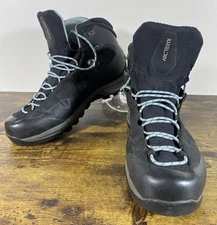 ArcTeryx Acrux TR Gore-Tex Hiking Boots Black Vibram Womens Size 7.5 Ortholite