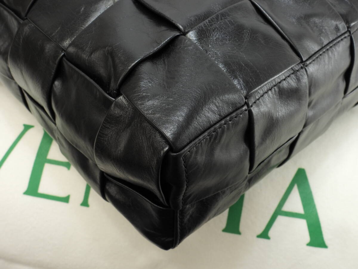 Bottega Veneta Men's Tote Bag Cassette Leather Black 38x49 in Used thumbnail 8
