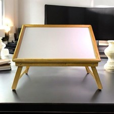 Mesa de Comedor Ajustable Mesa de Comedor Portátil Bandeja de Cama Color Madera y Tablón Blanco