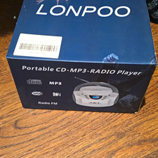 Lonpoo LP-D03 Portable CD Player MP3 FM Radio USB SD Headphone Silver