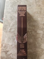 Charlotte Tilbury Air Brush Flawless Lip Blur Matte Liquid Lipstick Honey Blur