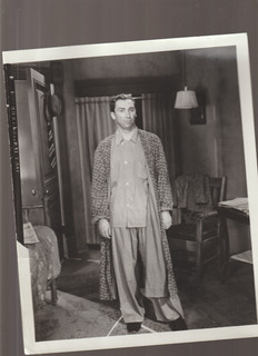 8X10 B&W PHOTO OF SCENE HORACE MACMAHON