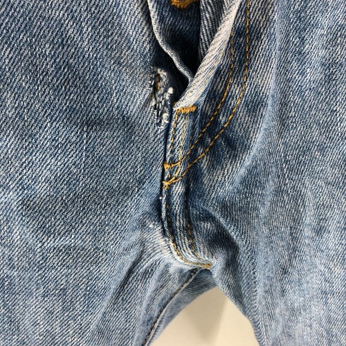 Levis Mens Jeans 501 Original Fit Button Fly Medium Wash 34x30 - Picture 2 of 7