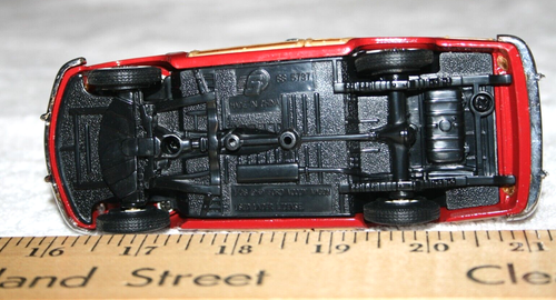 Sunnyside 1949 Ford Woody Wagon 1:38 scale Car - Picture 4 of 6