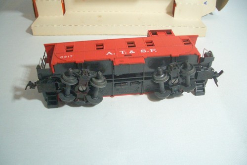 LIONEL # 0817-150, A.T.S.F. HO Scale Caboose In Box Nice! - Picture 5 of 8