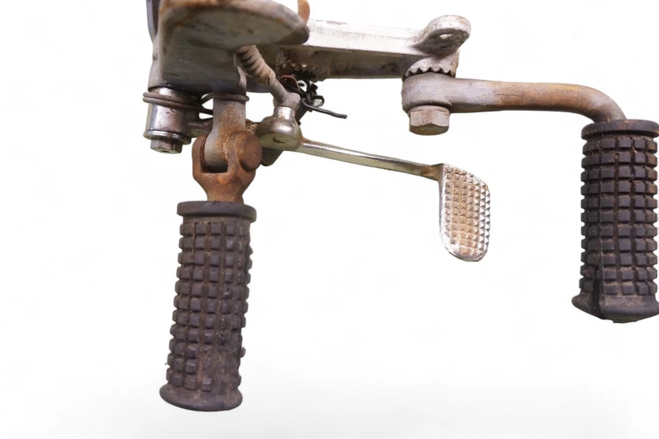 1964 Honda CB77 Superhawk Super Hawk 305 CB 77 *2323B Brake Pedal  - Image 4 of 4