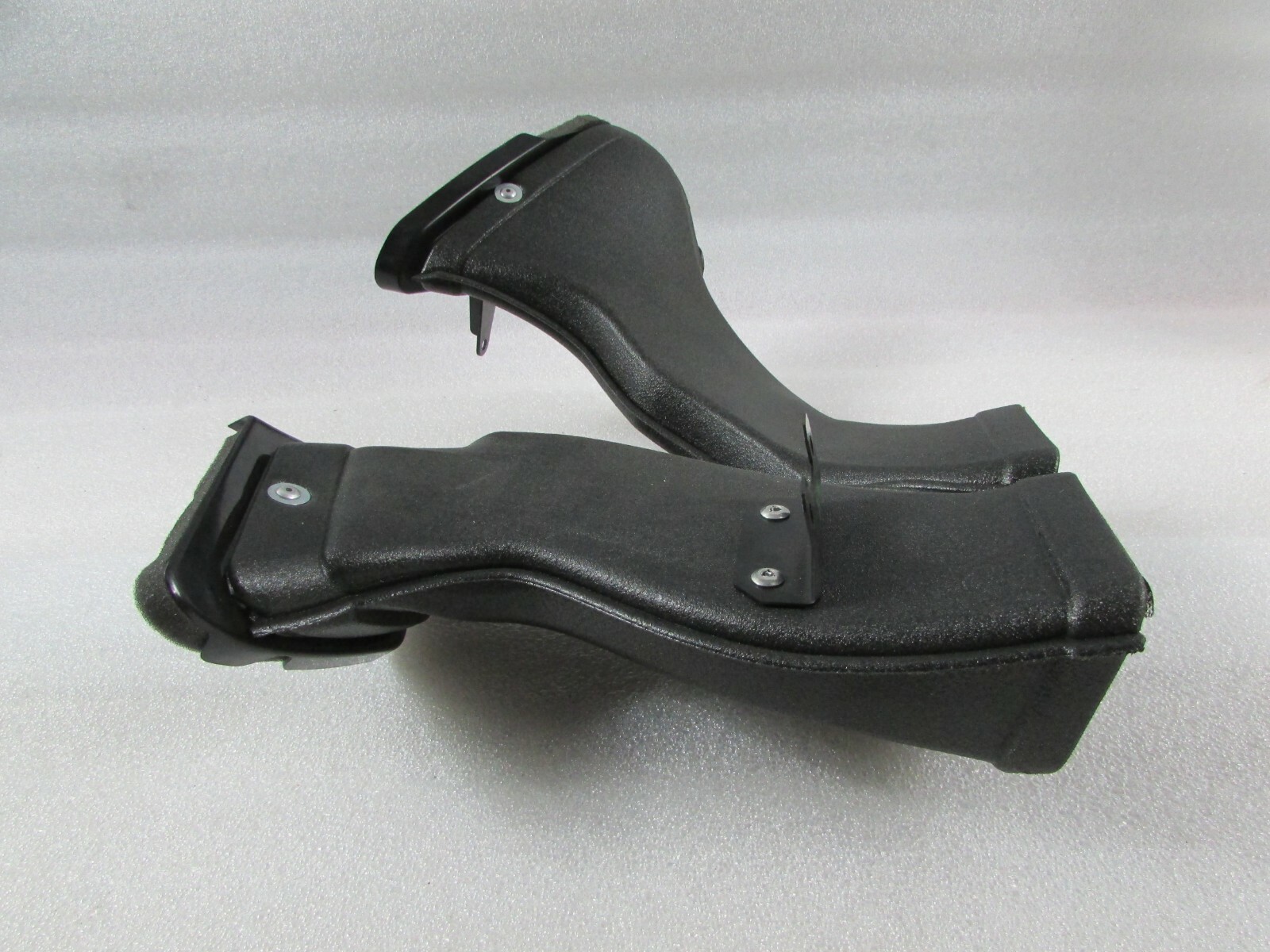 Ferrari 488, Upper Center AC Duct, Used, P/N 86178500