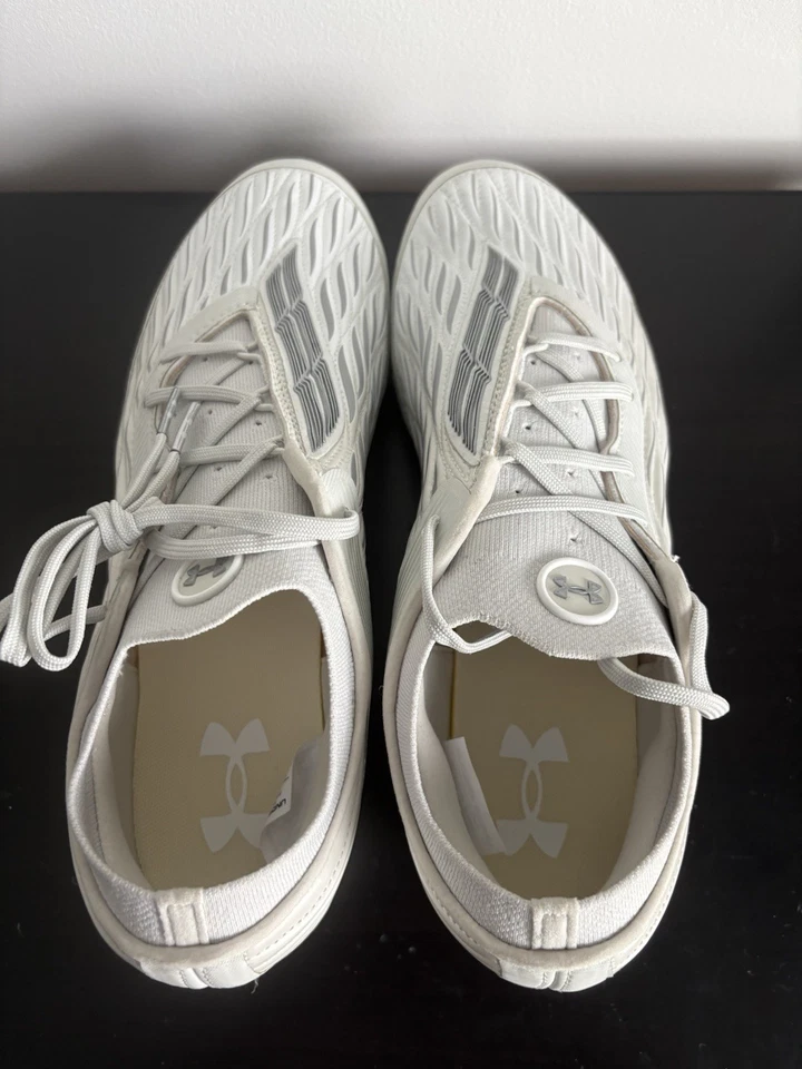 Under Armour Magnetico Elite 4 FG Soccer Cleats 3027704-300 WMNS 10/ Men’s 8.5 - Image 4 of 4