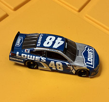 Lionel Jimmie Johnson 48 Lowe's 2011 Chevrolet NASCAR Authentics 1:64