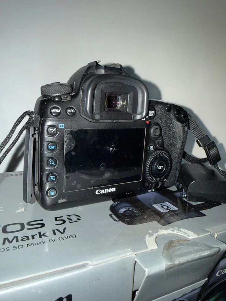 Canon EOS 5D Mark IV, foto 2 di 4
