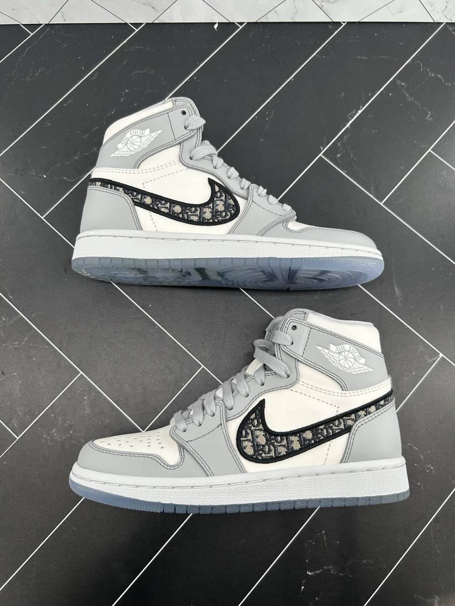 NEW Nike Air Jordan 1 x Dior High Gray Size 3.5 CN8607-002 NEW Nike Air Jordan 1 x Dior High Gray Size 3.5 CN8607-002