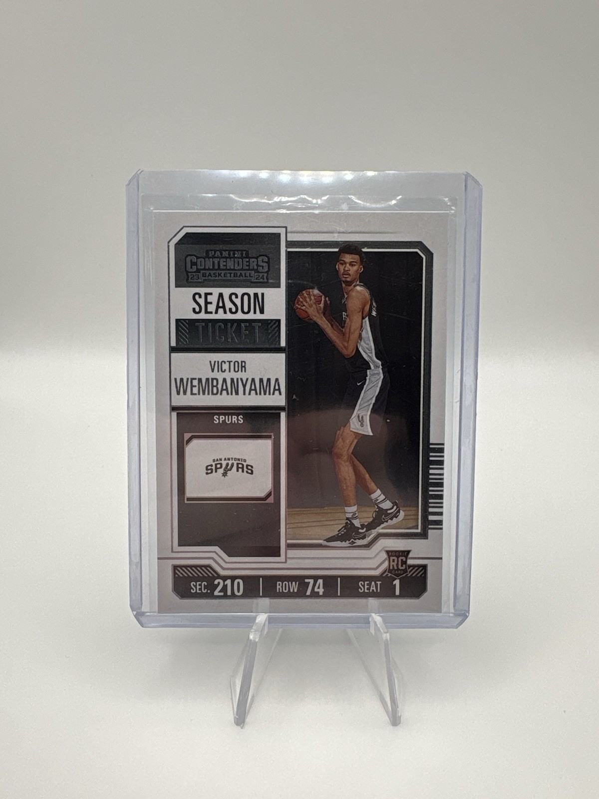 Victor Wembanyama 2023-24 Panini Contenders Season Ticket Base Rookie Card #11