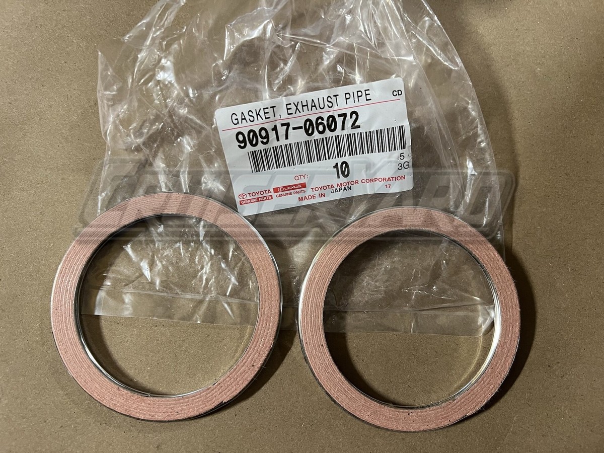 New Toyota Land Cruiser FZJ80 OEM Set of 2 Exhaust Pipe