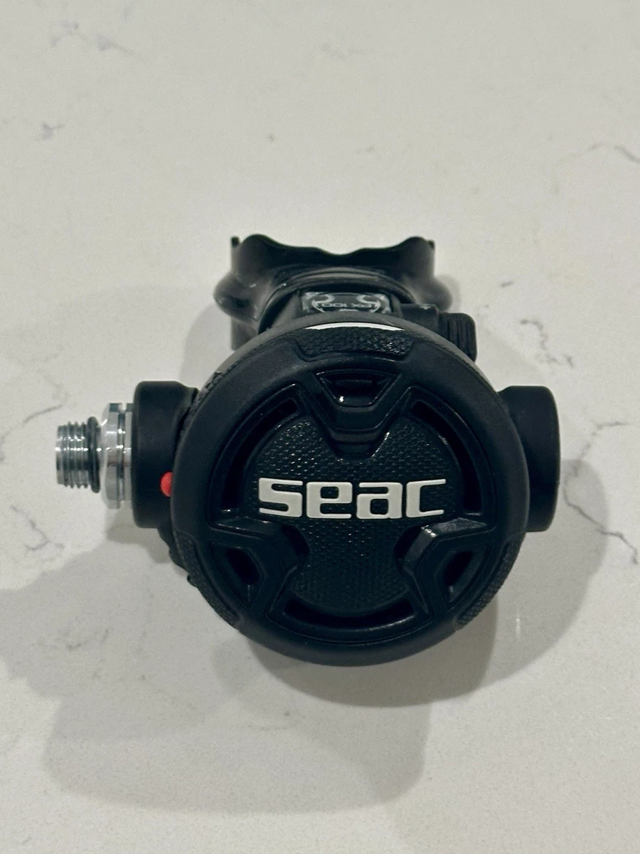 SEAC Premiere Package, Kit d'équipement de plongée avec BCD, régulateur, octo, ordinateur de plongée et manomètre, console, grand