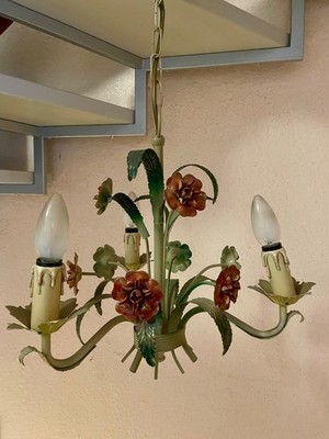 Seltenheit! Hollywood Regency Florentiner Deckenleuchte 3-flammig Blumenmotive 