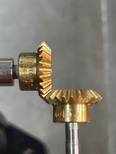 QTY 1 SET BOSTON GEAR G463Y BRASS MITER GEAR SET 32 PITCH 24 TEETH 3/16” BORE